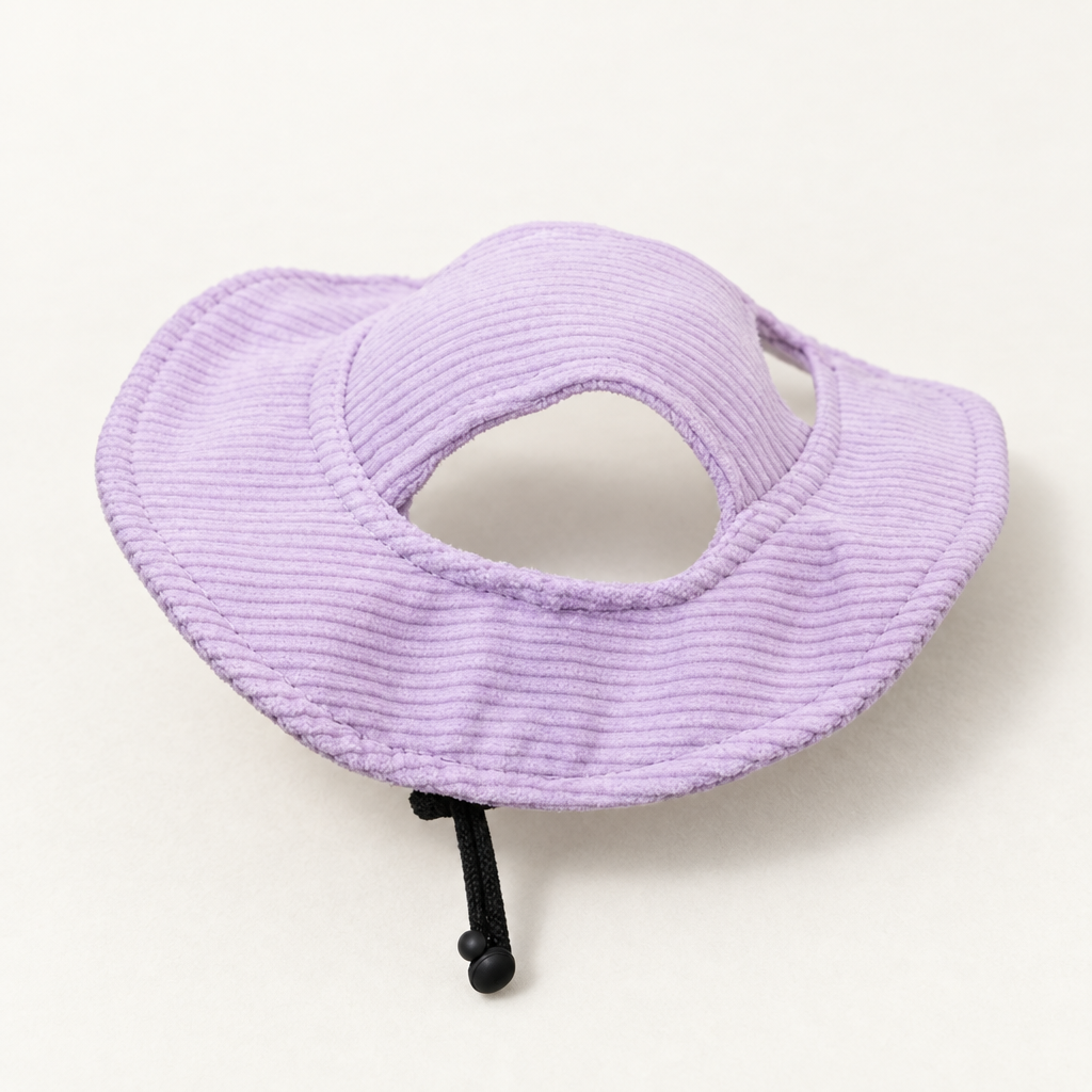 Casquette Côtelée Gaston parme seule, côtes du velours, arête de visière et bloqueur noir